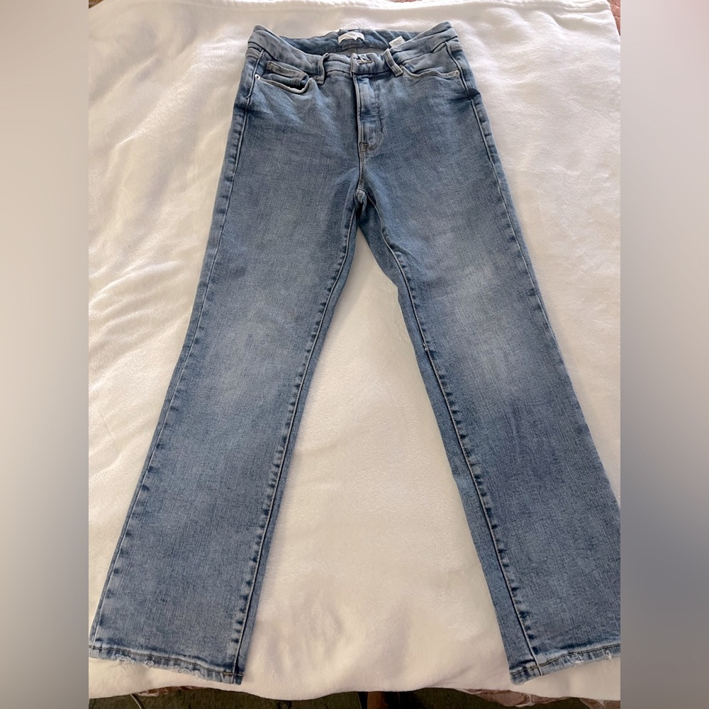 Good American Soft Tech Good Legs Straight Jeans 8